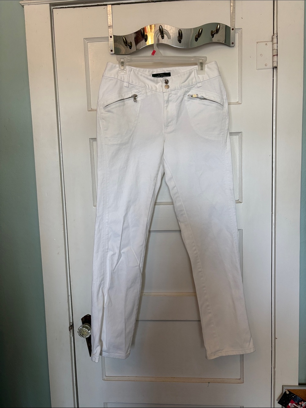 LRL Lauren Jeans Co.  Women’s White Straight-Leg Jeans Size 8